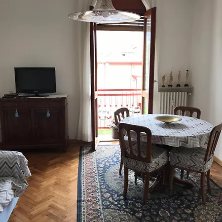 Zia Vitto Lägenhet Bellano